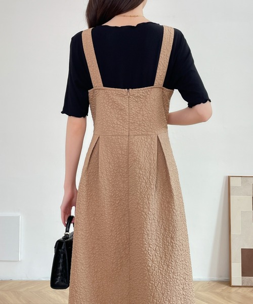 ECLIN(エクラン)の「ふくれジャガードハイウエストAラインキャミワンピース(ワンピース・レディース・ホワイト/モカ/ライトイエロー/ブラック・S/M/L)」の6枚目の写真