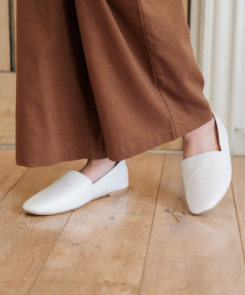 studio CLIP（スタディオクリップ）の「【消臭/抗菌防臭/クッションインソール】カラー柔らかパンプス（パンプス・レディース・イエロー/その他2/ブラック/ホワイト・SMALL/MEDIUM/LARGE/X-LARGE）」の13枚目の写真