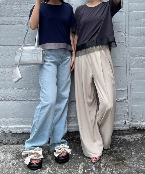 ENIM BY VICKY(エニムバイビッキー)の「グログラン×チュールドッキングプルオーバー《手洗い可能》(Tシャツ/カットソー・レディース・ネイビー/チャコールグレー・M)」の6枚目の写真