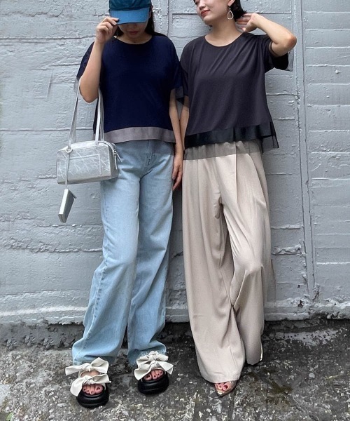 ENIM BY VICKY(エニムバイビッキー)の「グログラン×チュールドッキングプルオーバー《手洗い可能》(Tシャツ/カットソー・レディース・ネイビー/チャコールグレー・M)」の7枚目の写真