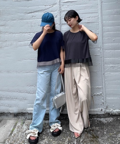 ENIM BY VICKY(エニムバイビッキー)の「グログラン×チュールドッキングプルオーバー《手洗い可能》(Tシャツ/カットソー・レディース・ネイビー/チャコールグレー・M)」の8枚目の写真