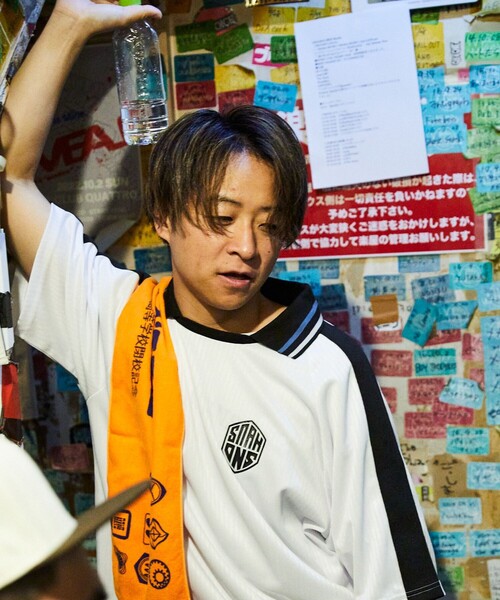 FREAK'S STORE(フリークスストア)の「SUNIAKADANSHI/スニアカダンシ 別注 半袖 ゲームシャツ(Tシャツ/カットソー・メンズ・ブラック/ホワイト・LARGE/X-LARGE/MEDIUM)」の15枚目の写真