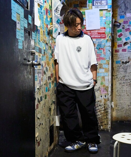 FREAK'S STORE(フリークスストア)の「SUNIAKADANSHI/スニアカダンシ 別注 半袖 ゲームシャツ(Tシャツ/カットソー・メンズ・ブラック/ホワイト・LARGE/X-LARGE/MEDIUM)」の21枚目の写真