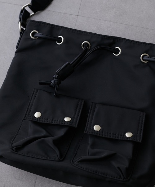 LARUTA 黒 巾着型 ショルダーバッグ LARUTA ショルダーバッグ バッグ 「Web限定」「LARUTA」ナイロン