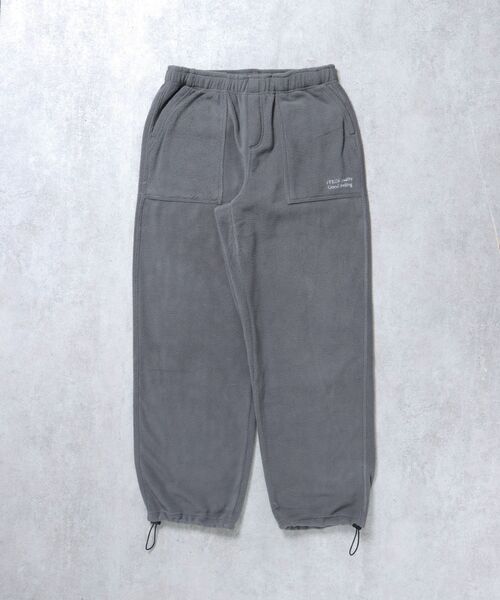 FFEIN（フェイン）の「【FFEIN(フェイン)】刺繍ロゴベイカーフリースワイドパンツ / 刺繍 ワイド ドローコード（その他パンツ・メンズ・ネイビー/ブラック/オフホワイト/グレー・LARGE/MEDIUM/SMALL）」の4枚目の写真