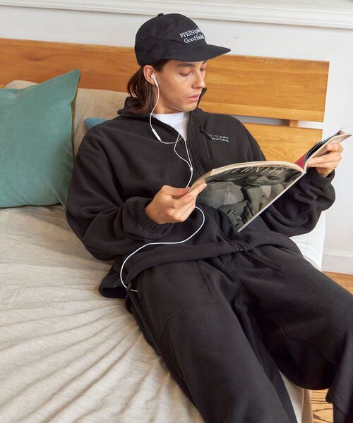 FFEIN（フェイン）の「【FFEIN(フェイン)】刺繍ロゴベイカーフリースワイドパンツ / 刺繍 ワイド ドローコード（その他パンツ・メンズ・ネイビー/ブラック/オフホワイト/グレー・LARGE/MEDIUM/SMALL）」の10枚目の写真