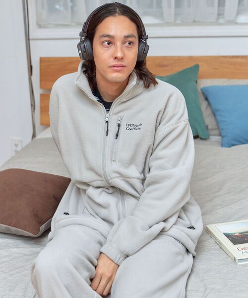 FFEIN（フェイン）の「【FFEIN(フェイン)】刺繍ロゴベイカーフリースワイドパンツ / 刺繍 ワイド ドローコード（その他パンツ・メンズ・ネイビー/ブラック/オフホワイト/グレー・LARGE/MEDIUM/SMALL）」の18枚目の写真