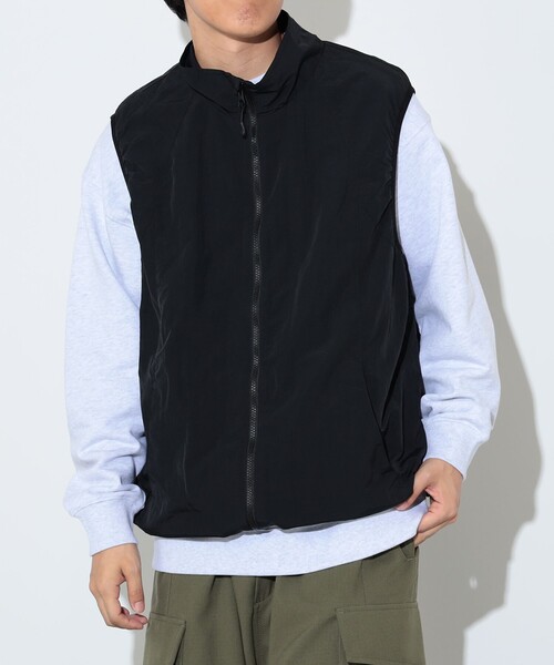 BEAMS HEART（ビームスハート）の「ナイロンワッシャー 起毛 メッシュベスト 【撥水加工】（ベスト・メンズ・チャコールグレー/ブラック・S/M/L）」の2枚目の写真