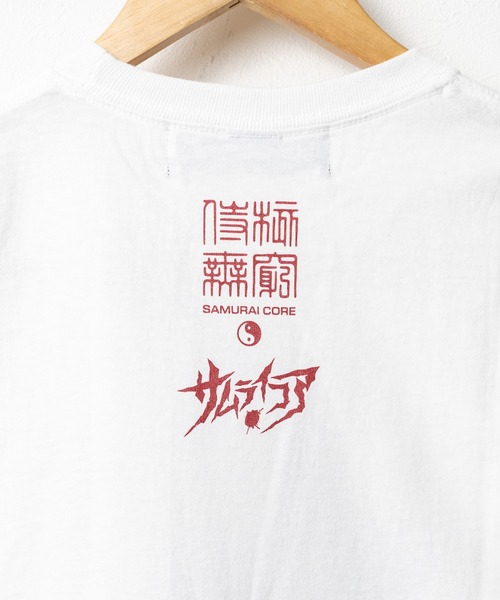 SAMURAI CORE(サムライコア)の「『SAMURAI CORE x MAYHEM』Graphic Design T(Tシャツ/カットソー・レディース・ブラック/ホワイト・LARGE/MEDIUM)」の4枚目の写真