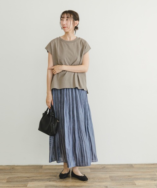 ITEMS URBANRESEARCH(アイテムズ アーバンリサーチ)の「マジョリカプリーツシャイニースカート(スカート・レディース・ブルー系その他/ホワイト系その他/ブラック・FREE)」の6枚目の写真