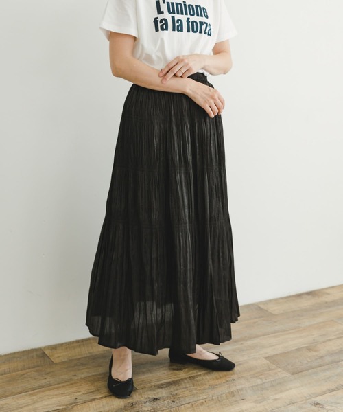 ITEMS URBANRESEARCH(アイテムズ アーバンリサーチ)の「マジョリカプリーツシャイニースカート(スカート・レディース・ブルー系その他/ホワイト系その他/ブラック・FREE)」の5枚目の写真