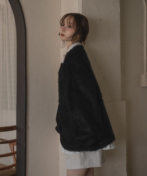 mideal(マイディール)の「volume sleeve cardigan / ボリュームスリーブカーディガン(カーディガン/ボレロ・レディース・ブラック/ライトピンク/レッド・FREE)」の14枚目の写真