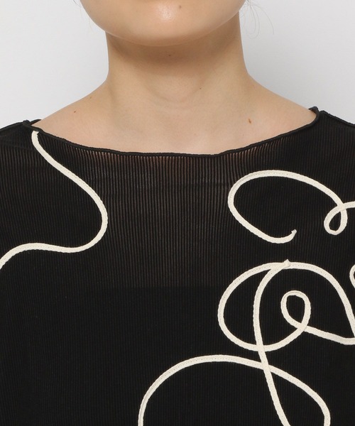 LOWRYS FARM（ローリーズファーム）の「2WAYエンブロイダリーLS