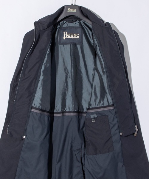 HERNO(ヘルノ)の「HERNO BYRON RAIN COAT ヘルノ バイロン レインコート(チェスターコート・メンズ・ネイビー・48/50)」の14枚目の写真