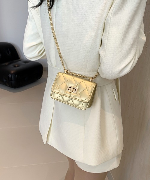 Per sist ence（パーシエンス）の「ミニショルダーキルティングチェーンバッグ（ショルダーバッグ・レディース・ブラック/シルバー/ベージュ/ゴールド/ホワイト・FREE）」の5枚目の写真