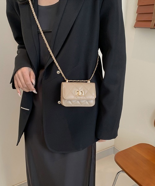 Per sist ence（パーシエンス）の「ミニショルダーキルティングチェーンバッグ（ショルダーバッグ・レディース・ブラック/シルバー/ベージュ/ゴールド/ホワイト・FREE）」の14枚目の写真