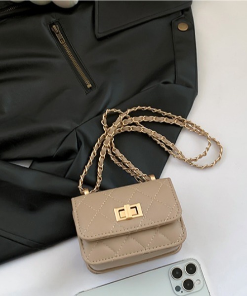 Per sist ence（パーシエンス）の「ミニショルダーキルティングチェーンバッグ（ショルダーバッグ・レディース・ブラック/シルバー/ベージュ/ゴールド/ホワイト・FREE）」の12枚目の写真