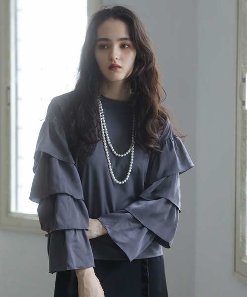 ESCAR(エスカー)の「■ESCAR フリルスリーブプルオーバー(Tシャツ/カットソー・レディース・チャコールグレー/ブラック・FREE)」の17枚目の写真