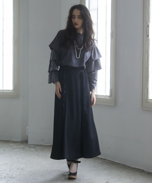 ESCAR(エスカー)の「■ESCAR フリルスリーブプルオーバー(Tシャツ/カットソー・レディース・チャコールグレー/ブラック・FREE)」の16枚目の写真