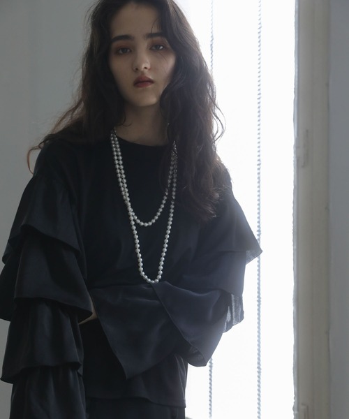 ESCAR(エスカー)の「■ESCAR フリルスリーブプルオーバー(Tシャツ/カットソー・レディース・チャコールグレー/ブラック・FREE)」の11枚目の写真