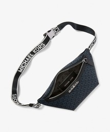 MICHAEL KORS（マイケルコース）の「COOPER ミニ ベルトバッグ