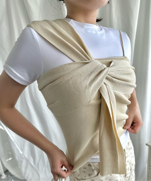 Jasmine Grandiflorum(ジャスミングランディフローラム)の「【Jasmine】アシメトリーキャミソール (SS)(キャミソール・レディース・ホワイト/ピンク/ブラック/ライトベージュ・FREE)」の1枚目の写真