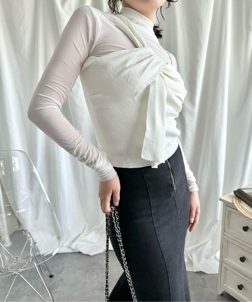 Jasmine Grandiflorum(ジャスミングランディフローラム)の「【Jasmine】アシメトリーキャミソール (SS)(キャミソール・レディース・ホワイト/ピンク/ブラック/ライトベージュ・FREE)」の6枚目の写真