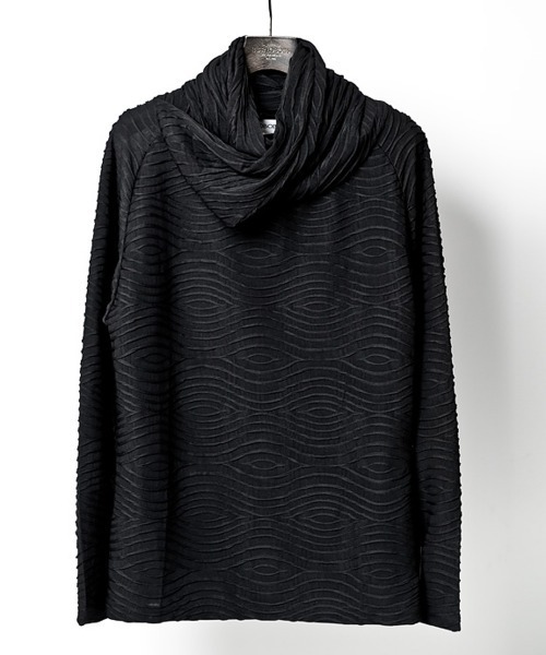 Buffalo Bobs（バッファローボブズ）の「ONDA-ESCARGOT(オンダ エスカルゴ)ウェーブタック ドレープネック ロンT（Tシャツ/カットソー・メンズ・ブラック/ホワイト・1-2/2-3/3-4）」の4枚目の写真