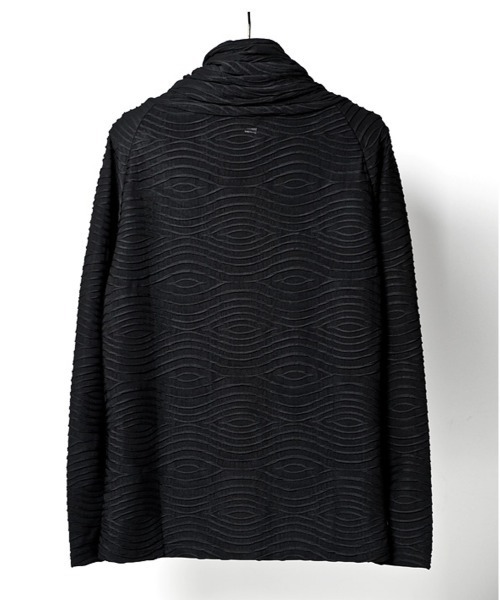 Buffalo Bobs（バッファローボブズ）の「ONDA-ESCARGOT(オンダ エスカルゴ)ウェーブタック ドレープネック ロンT（Tシャツ/カットソー・メンズ・ブラック/ホワイト・1-2/2-3/3-4）」の5枚目の写真