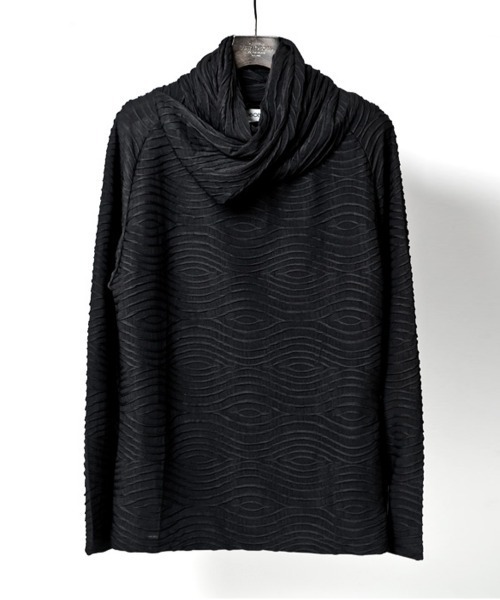 Buffalo Bobs（バッファローボブズ）の「ONDA-ESCARGOT(オンダ エスカルゴ)ウェーブタック ドレープネック ロンT（Tシャツ/カットソー・メンズ・ブラック/ホワイト・1-2/2-3/3-4）」の3枚目の写真