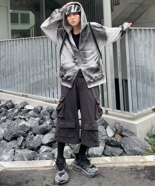 Never mind the XU / Chikashitsu+(ネバーマインド ザ エックスユー / チカシツプラス)の「【nmtc+】washing zip up hoodie / 【エヌエムティーシープラス】ウォッシングジップアップパーカー(パーカー・メンズ・ホワイト/グレー/ブラック・ONE SIZE)」の14枚目の写真