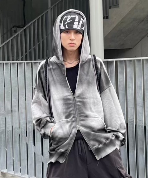 Never mind the XU / Chikashitsu+(ネバーマインド ザ エックスユー / チカシツプラス)の「【nmtc+】washing zip up hoodie / 【エヌエムティーシープラス】ウォッシングジップアップパーカー(パーカー・メンズ・ホワイト/グレー/ブラック・ONE SIZE)」の11枚目の写真