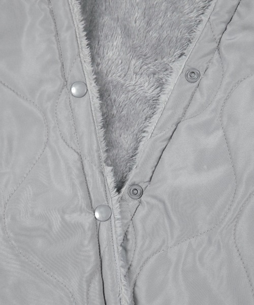 LAKOLE（ラコレ）の「羽織りブランケット / 145703（ブランケット・レディース・チャコール/カーキ/グレー・FREE）」の10枚目の写真