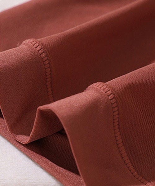 Lace Ladies（レースレディース）の「ソリッドカラー ラウンドネック 長袖 スリム インナー（インナーウェア/肌着・レディース・グレー/ピンク/モカ/ブラック/ベージュ・L/XL）」の10枚目の写真