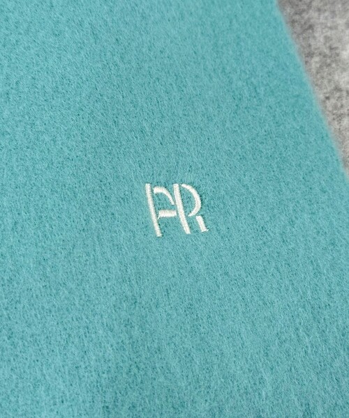 fredy emue（フレディエミュ）の「FR刺繍ブークレ無地ストール（ストール/ショール・レディース・ベビーピンク/サックスブルー/ブラック/キナリ・FREE）」の17枚目の写真