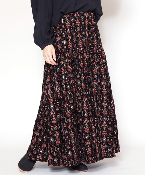 チャイハネ(チャイハネ)の「【チャイハネ】ブライド刺繍ロングスカート(スカート・レディース・レッド/ブラック/グリーン/ピンク・FREE)」の2枚目の写真