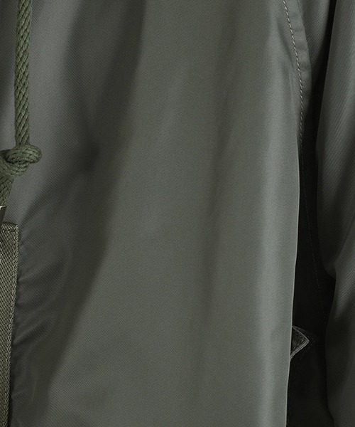marka（マーカ）の「marka / マーカ：N-2B - nylon twill -：M24C-18BL01C[COR]（ミリタリージャケット・メンズ・グリーン系その他/ブラック・2/1/3）」の9枚目の写真