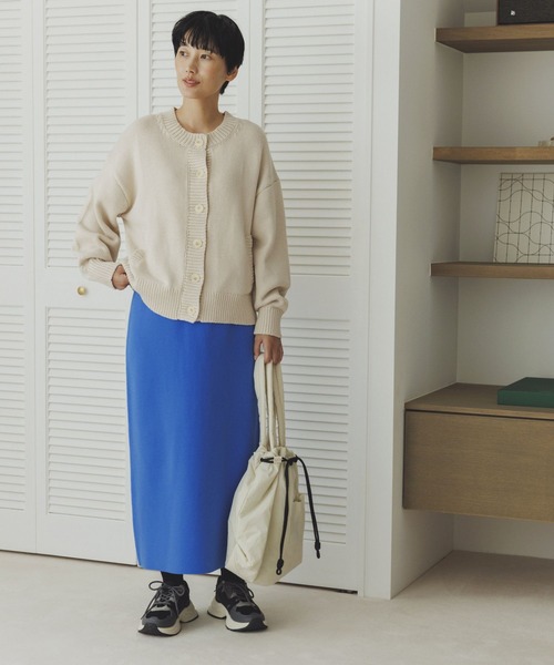 studio CLIP（スタディオクリップ）の「【3シーズン/静電気防止/毛玉軽減】12ゲージらくらくニットスカート[プチ・プラスサイズあり]（スカート・レディース・ブラック/ブルー/ナチュラル・PF/ﾌﾘｰ(L)/FREE）」の11枚目の写真