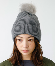 ボンボン」に該当するレディースのニットキャップ/ビーニー