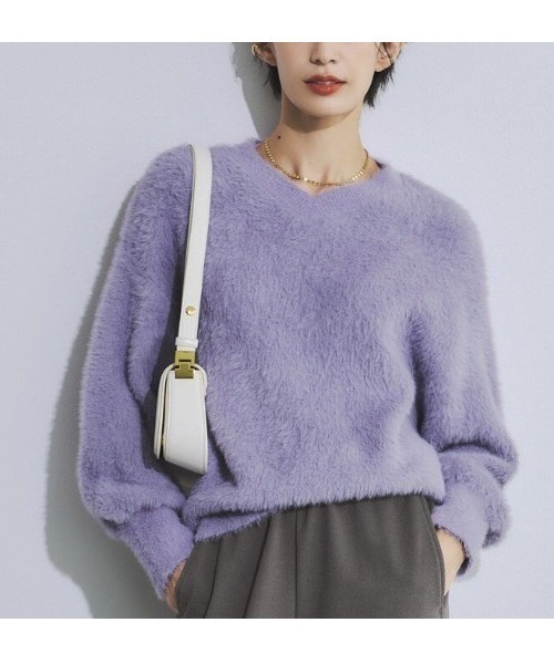 IEDIT（イディット）の「ＩＥＤＩＴ　ヘアリーシャギー素材のスパークルニット（ニット/セーター・レディース・グレイッシュブルー/イエロー/パープル・M/L/LL/3L/4L/S）」の3枚目の写真