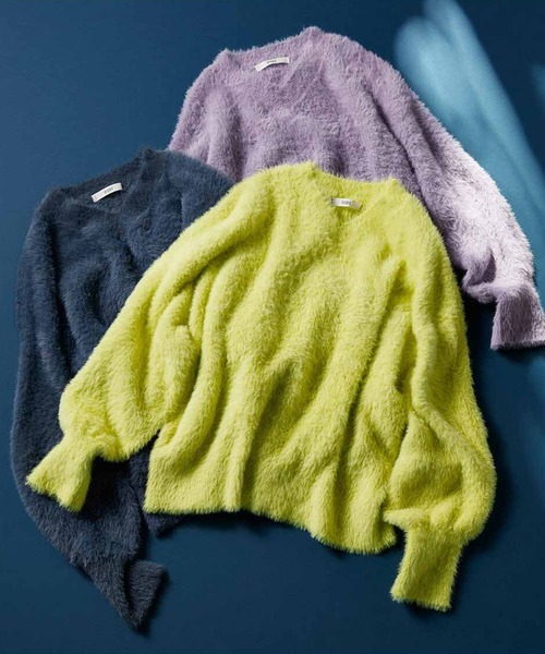 IEDIT（イディット）の「ＩＥＤＩＴ　ヘアリーシャギー素材のスパークルニット（ニット/セーター・レディース・グレイッシュブルー/イエロー/パープル・M/L/LL/3L/4L/S）」の4枚目の写真