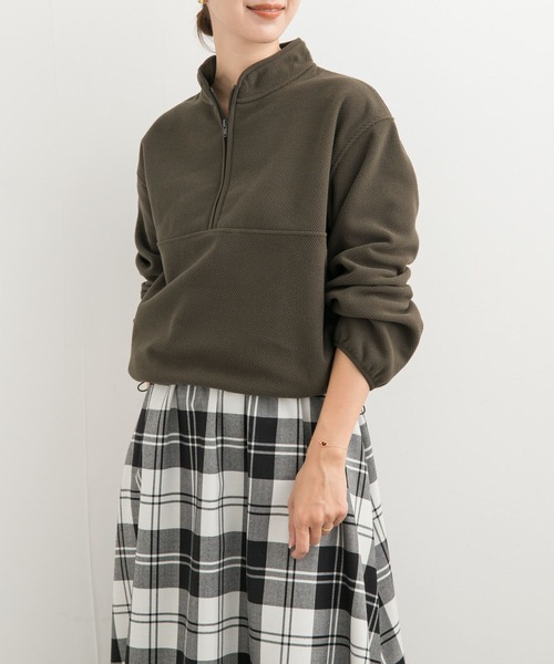 URBAN RESEARCH DOORS(アーバンリサーチドアーズ)の「『UR TECH』ピケフリースハーフジッププルオーバー(Tシャツ/カットソー・レディース・カーキ/アイボリー・MEDIUM)」の12枚目の写真