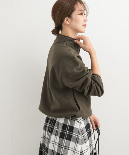 URBAN RESEARCH DOORS(アーバンリサーチドアーズ)の「『UR TECH』ピケフリースハーフジッププルオーバー(Tシャツ/カットソー・レディース・カーキ/アイボリー・MEDIUM)」の16枚目の写真