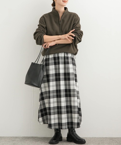 URBAN RESEARCH DOORS(アーバンリサーチドアーズ)の「『UR TECH』ピケフリースハーフジッププルオーバー(Tシャツ/カットソー・レディース・カーキ/アイボリー・MEDIUM)」の18枚目の写真