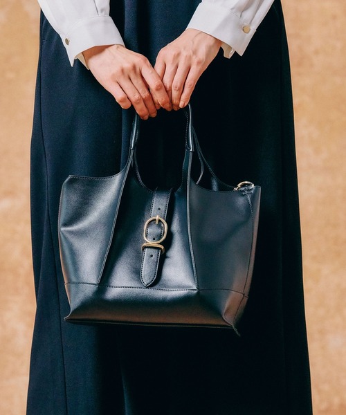 GLOBAL WORK（グローバルワーク）の「スペ軽バックル2WAYBAG/248209（ショルダーバッグ・レディース・アイボリー/ブラック/ベージュ/アイボリー系7・ONE SIZE）」の10枚目の写真