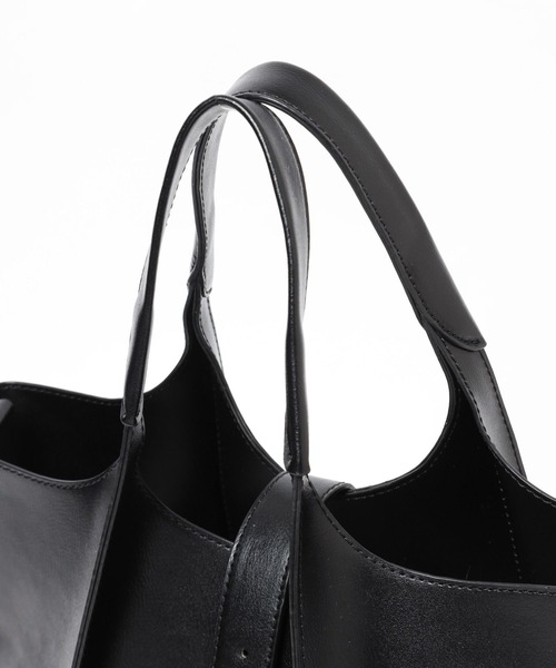 GLOBAL WORK（グローバルワーク）の「スペ軽バックル2WAYBAG/248209（ショルダーバッグ・レディース・アイボリー/ブラック/ベージュ/アイボリー系7・ONE SIZE）」の20枚目の写真