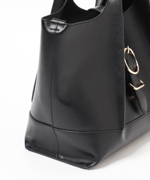 GLOBAL WORK（グローバルワーク）の「スペ軽バックル2WAYBAG/248209（ショルダーバッグ・レディース・アイボリー/ブラック/ベージュ/アイボリー系7・ONE SIZE）」の15枚目の写真