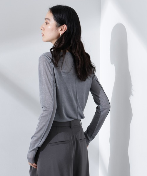 NANO universe（ナノユニバース）の「ラメシアーカットトップス（Tシャツ/カットソー・レディース・ライトグレー/イエロー/グレー・S/M）」の9枚目の写真