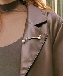 GOLDY | ランダム パール ウェイビー ブローチ(ブローチ/コサージュ)