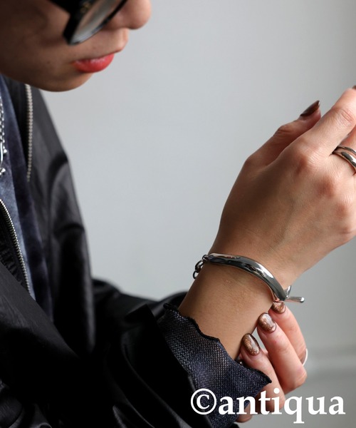 antiqua(アンティカ)の「チェーンブレスレット(ブレスレット・レディース・ゴールド/シルバー・FREE)」の6枚目の写真